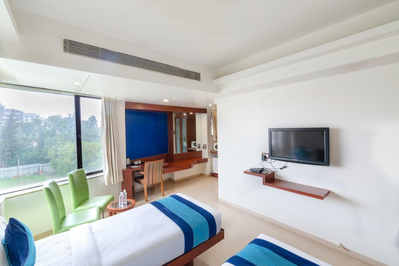 Hotel Mint Montvert, Baner Púna Kültér fotó