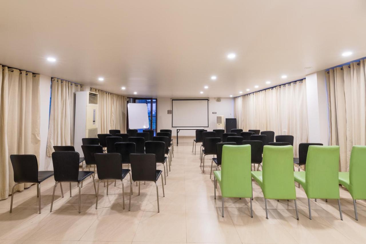Hotel Mint Montvert, Baner Púna Kültér fotó